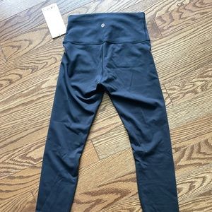Size 6 Lululemon Wunder Train 28” Leggings Black